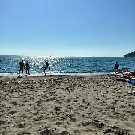 Hébergement de vacances Casa Anna Ceparana